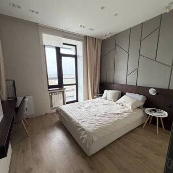 Сдается Многокомнатная квартира, 110 м²