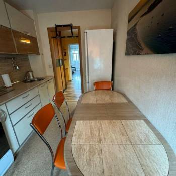 Сдается Многокомнатная квартира, 57 м²