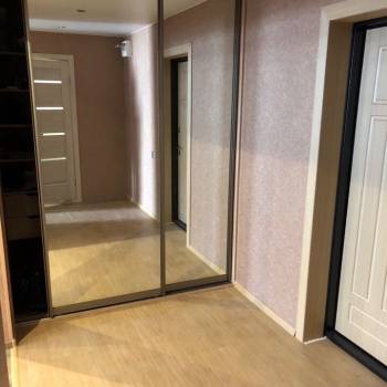 Сдается 1-комнатная квартира, 52 м²