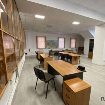 Сдается Нежилое помещение, 935 м²