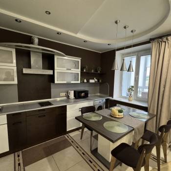 Сдается 1-комнатная квартира, 50 м²