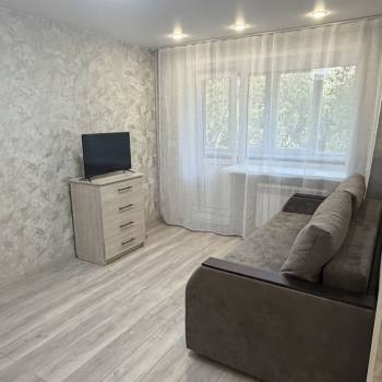 Сдается 1-комнатная квартира, 35 м²