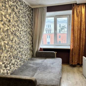 Продается 1-комнатная квартира, 12 м²