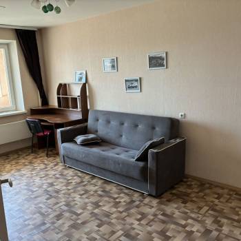 Сдается 1-комнатная квартира, 49 м²