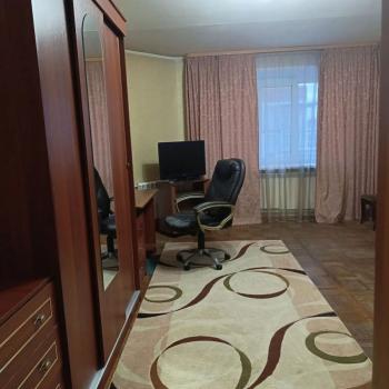Сдается 1-комнатная квартира, 40 м²