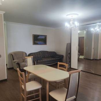 Продается 2-х комнатная квартира, 64 м²