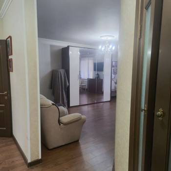Продается 2-х комнатная квартира, 64 м²