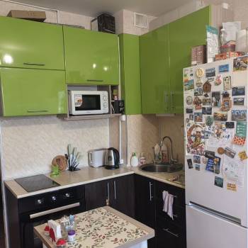 Продается 1-комнатная квартира, 32 м²