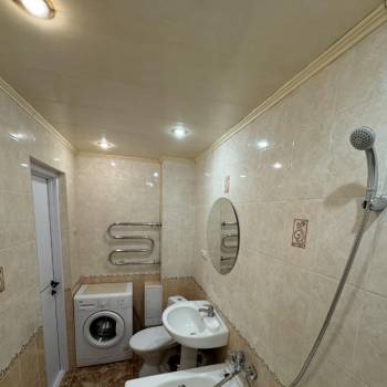 Продается 1-комнатная квартира, 40,7 м²