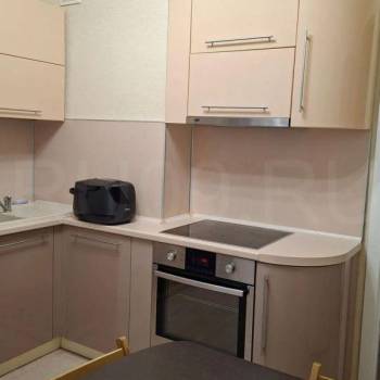 Продается 1-комнатная квартира, 43 м²