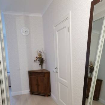Сдается 1-комнатная квартира, 52 м²