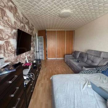 Сдается 1-комнатная квартира, 46 м²
