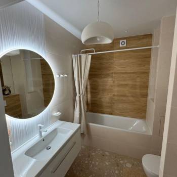 Сдается 2-х комнатная квартира, 55 м²