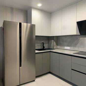 Продается 1-комнатная квартира, 55 м²