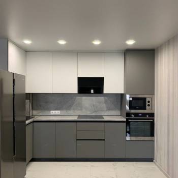 Продается 1-комнатная квартира, 55 м²