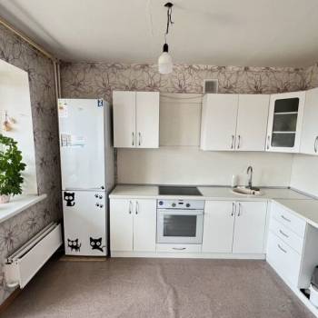 Продается 2-х комнатная квартира, 60,4 м²