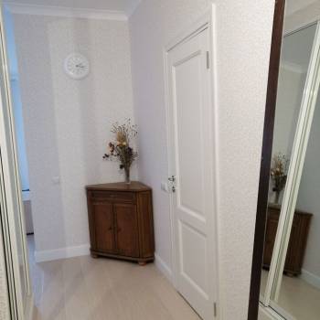 Сдается 1-комнатная квартира, 52 м²