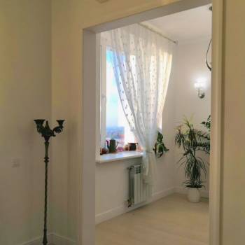 Сдается 1-комнатная квартира, 52 м²