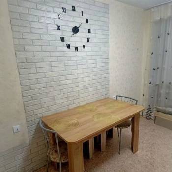 Сдается 2-х комнатная квартира, 72 м²
