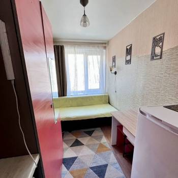 Продается 1-комнатная квартира, 13 м²