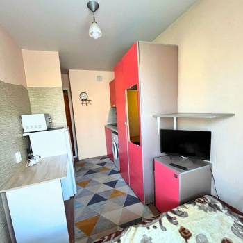 Продается 1-комнатная квартира, 13 м²
