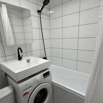 Сдается 1-комнатная квартира, 43 м²