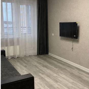 Сдается 1-комнатная квартира, 43 м²