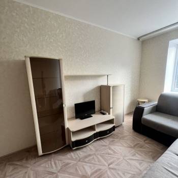 Сдается 2-х комнатная квартира, 40 м²