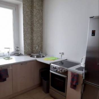 Сдается 1-комнатная квартира, 40 м²