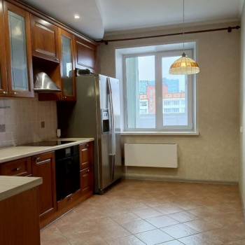 Продается 3-х комнатная квартира, 81,6 м²