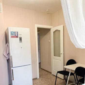 Сдается 1-комнатная квартира, 42,9 м²
