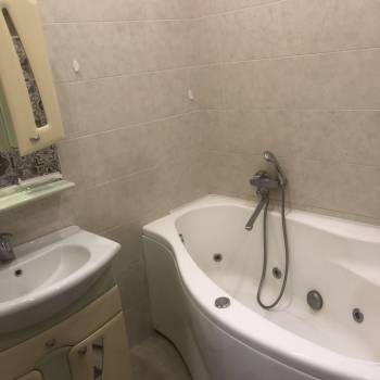 Сдается 1-комнатная квартира, 46,6 м²