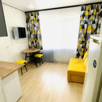 Продается 1-комнатная квартира, 12 м²
