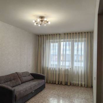 Сдается 1-комнатная квартира, 43 м²
