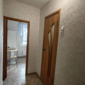 Сдается 1-комнатная квартира, 43 м²