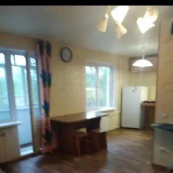 Сдается 1-комнатная квартира, 29,8 м²