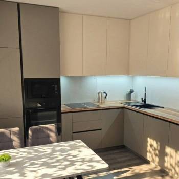 Сдается 2-х комнатная квартира, 60 м²