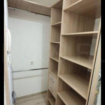 Продается 1-комнатная квартира, 35 м²