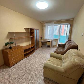 Сдается 1-комнатная квартира, 36 м²