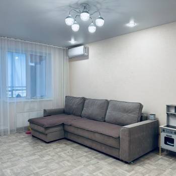 Продается 2-х комнатная квартира, 60 м²