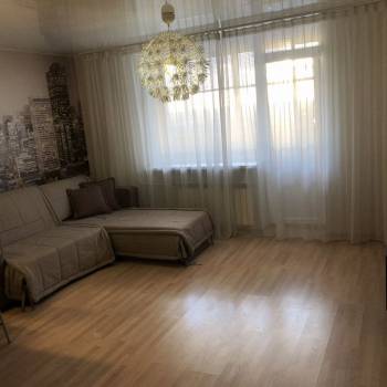 Сдается 1-комнатная квартира, 40 м²