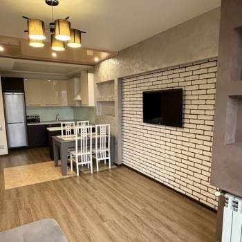 Сдается 2-х комнатная квартира, 56 м²