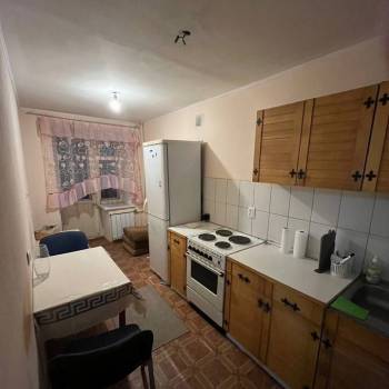 Сдается 1-комнатная квартира, 37 м²