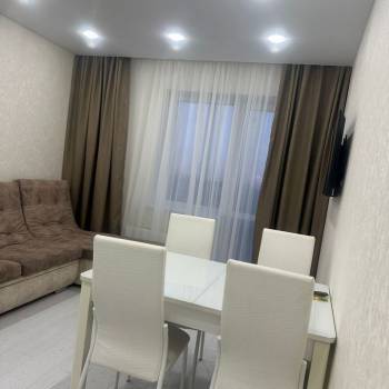 Сдается 2-х комнатная квартира, 42 м²