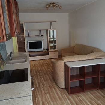 Сдается 1-комнатная квартира, 43 м²