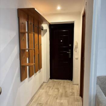 Продается 3-х комнатная квартира, 55 м²