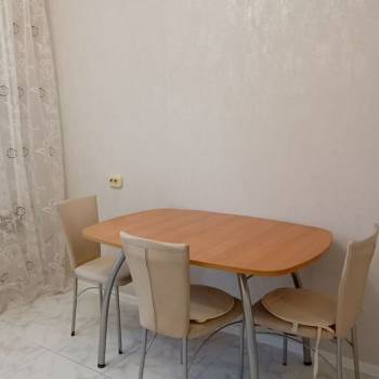 Сдается 2-х комнатная квартира, 56 м²