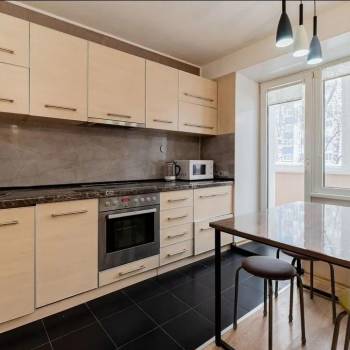 Сдается Многокомнатная квартира, 67 м²