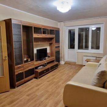 Сдается 1-комнатная квартира, 38 м²