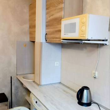 Сдается 1-комнатная квартира, 13 м²